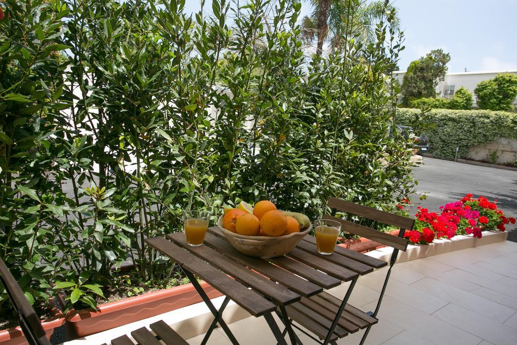 Temenos Villa By Ortigiaapartments Syracuse Luaran gambar